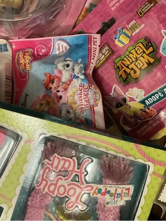 Mystery Kawaii Box Curated For You - Picture 5 of 12